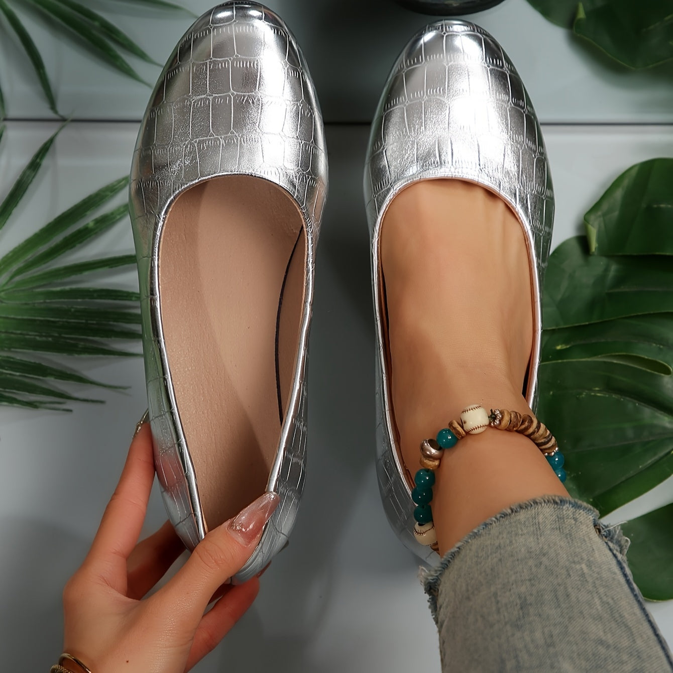 Orthopedic Leather Walking Shoes – Lightweight Anti-Slip Comfort