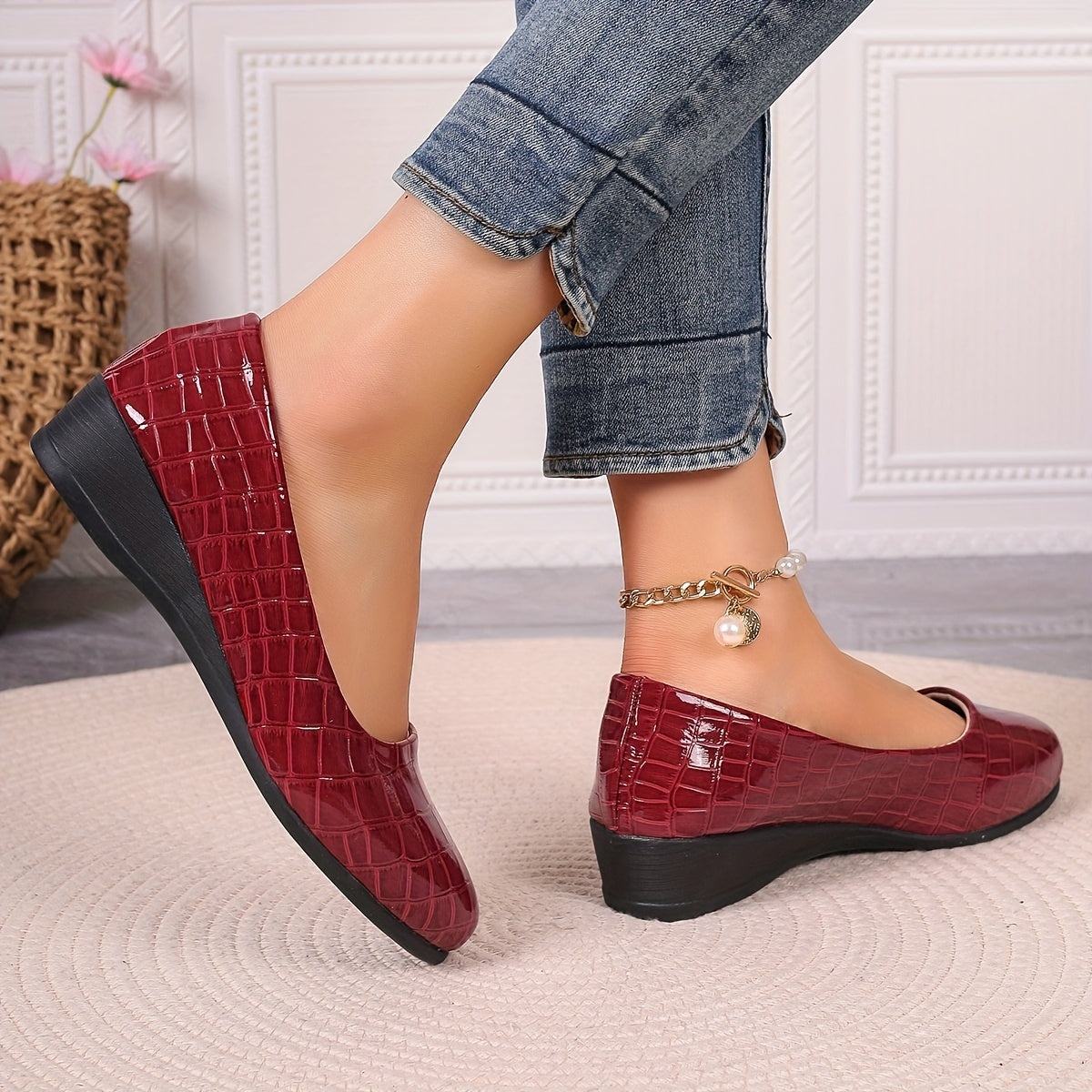 Orthopedic Leather Walking Shoes – Lightweight Anti-Slip Comfort