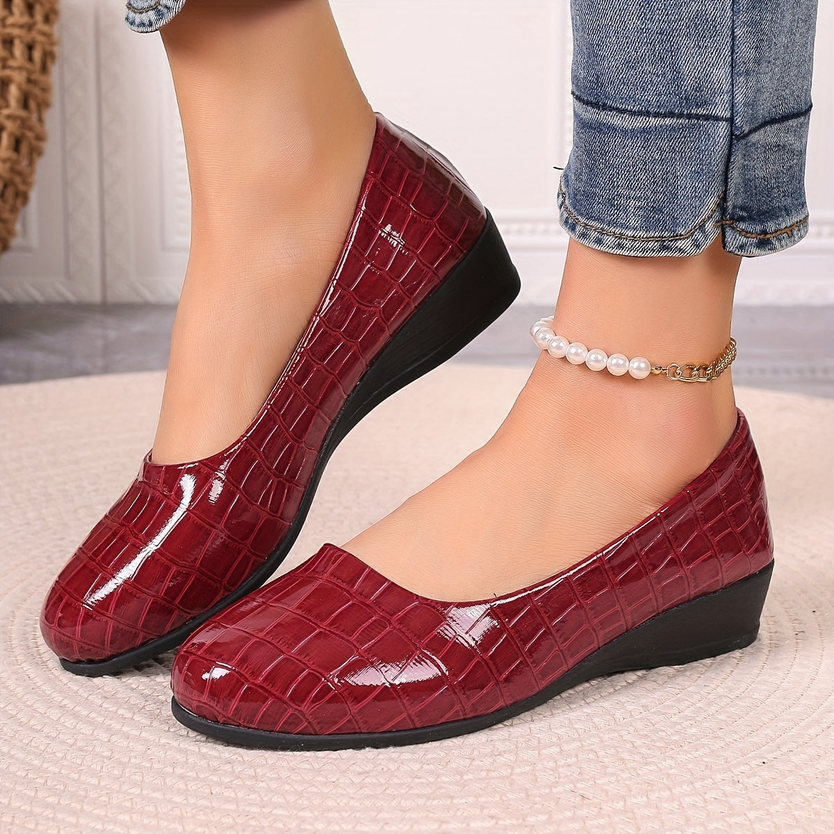 Orthopedic Leather Walking Shoes – Lightweight Anti-Slip Comfort