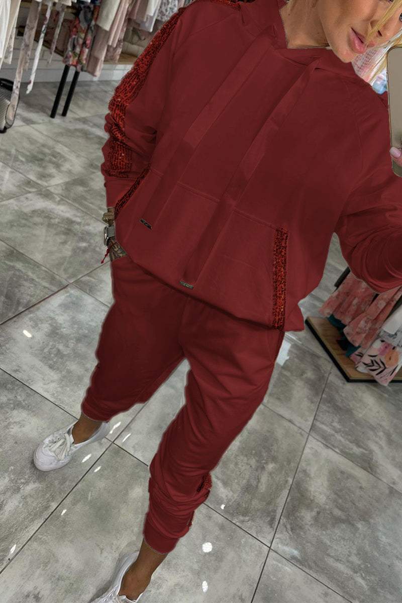 Women’s Sequined Hooded Casual Suit – Stylish & Comfortable Set